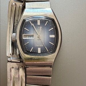 Seiko Silver Smartwatch with Tonneau Case